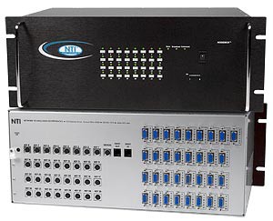 32-port legacy VGA SUN PC KVM switch, OSD/RS232 control, rackmounted
